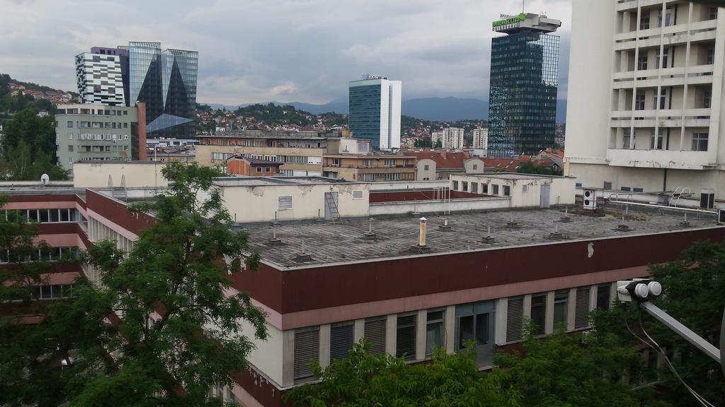 Mini Central Sarajevo Buitenkant foto